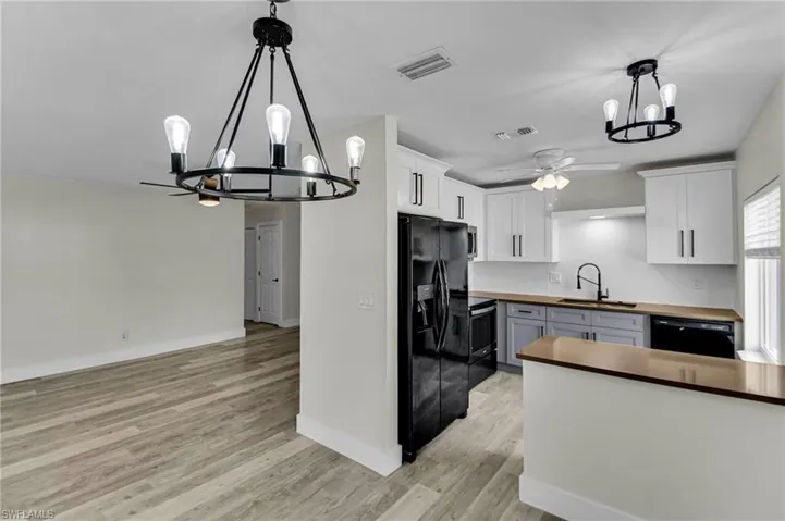 11315/17  Summerwinds  CT, Fort Myers, FL 33908