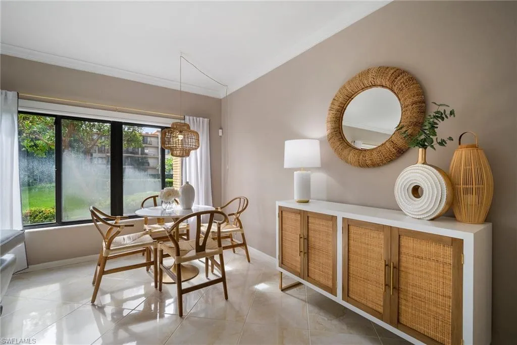 6760 Pelican Bay BLVD, Naples, FL 34108,225011323