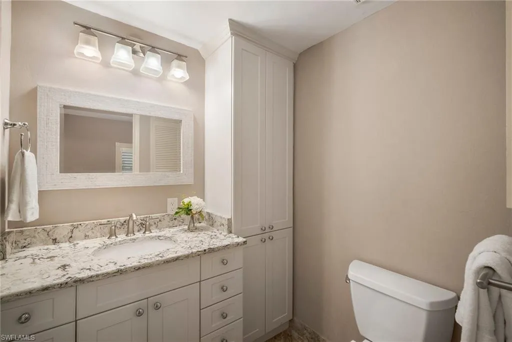 6760 Pelican Bay BLVD, Naples, FL 34108,225011323