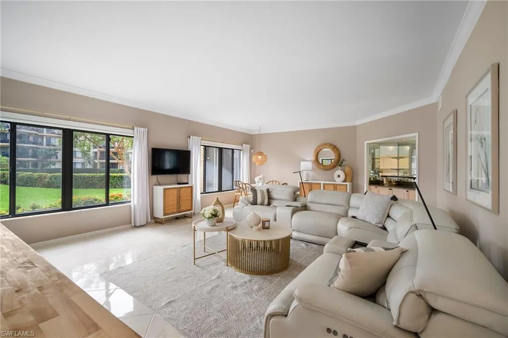 6760 Pelican Bay BLVD, Naples, FL 34108,225011323