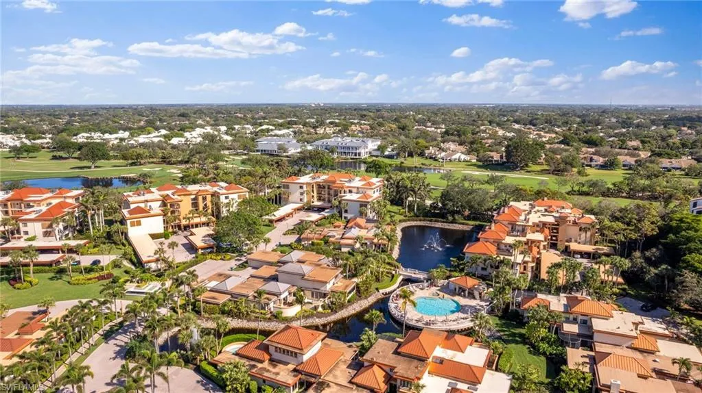 6760 Pelican Bay BLVD, Naples, FL 34108,225011323