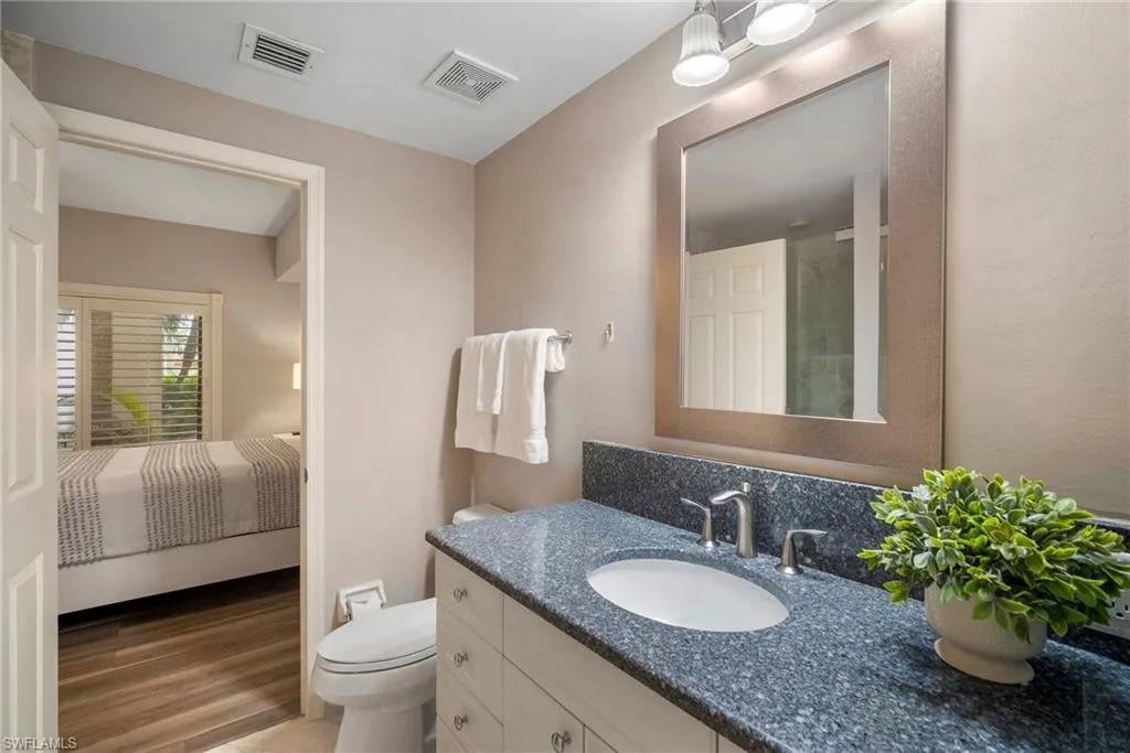 6760 Pelican Bay BLVD, Naples, FL 34108,225011323