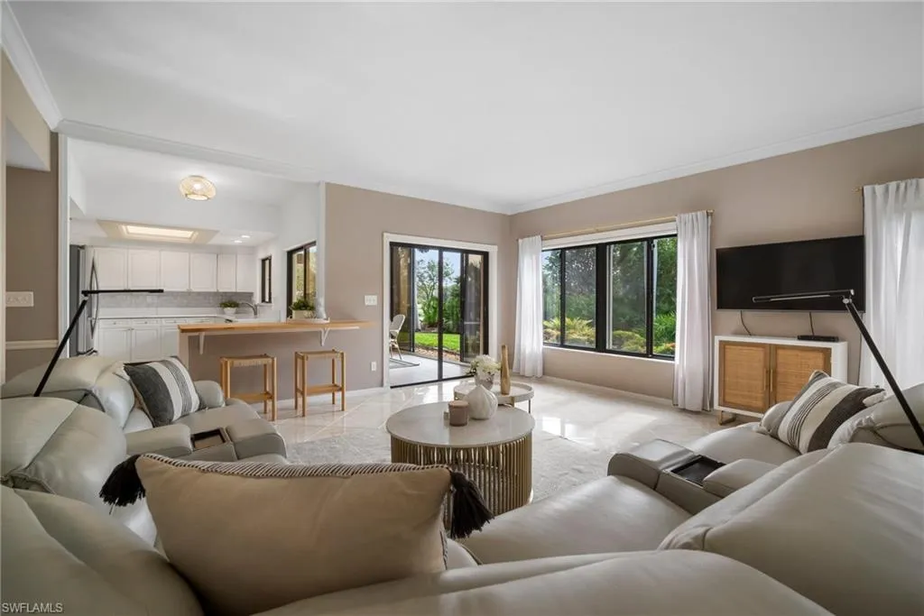 6760 Pelican Bay BLVD, Naples, FL 34108,225011323