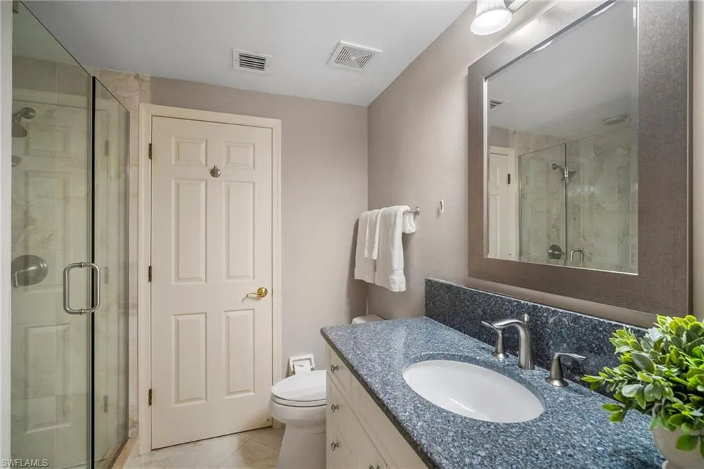 6760 Pelican Bay BLVD, Naples, FL 34108,225011323