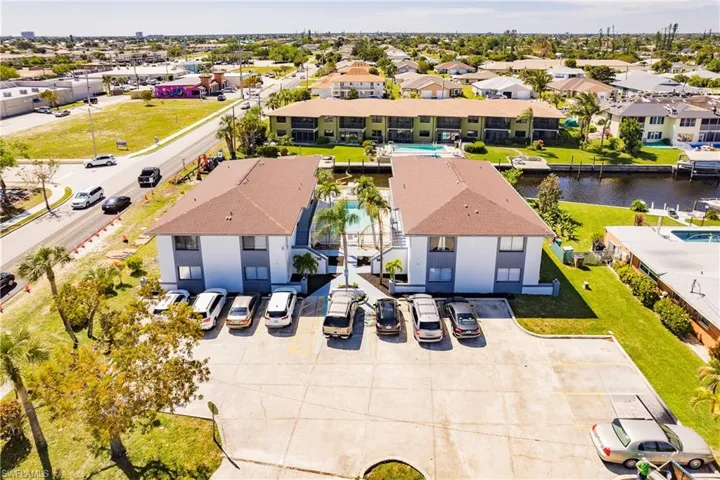 4708-4712 SE 5th  PL, Cape Coral, FL 33904