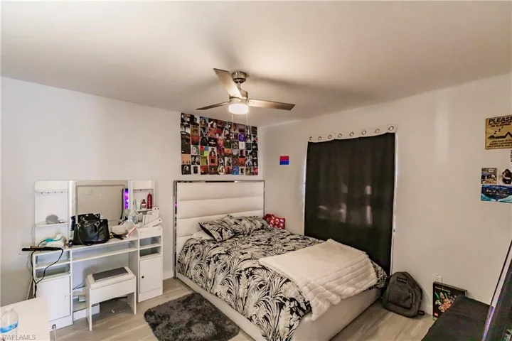 4708-4712 SE 5th  PL, Cape Coral, FL 33904