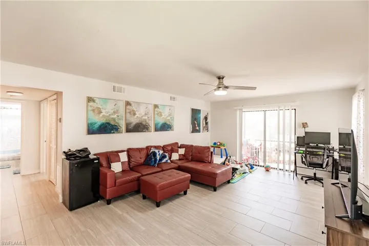 4708-4712 SE 5th  PL, Cape Coral, FL 33904