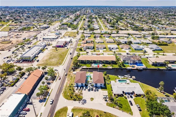 4708-4712 SE 5th  PL, Cape Coral, FL 33904