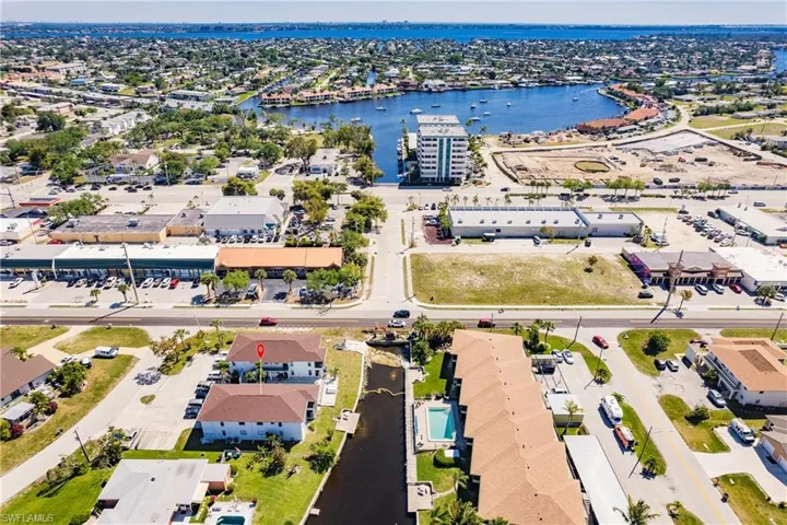 4708-4712 SE 5th  PL, Cape Coral, FL 33904