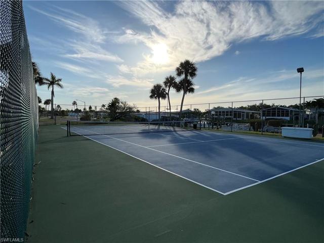 Tennis