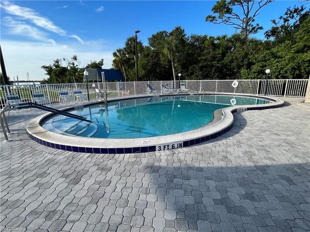 pool 2
