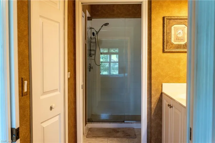 5923 Sand Wedge Ln 1906, Naples, Florida 34110
