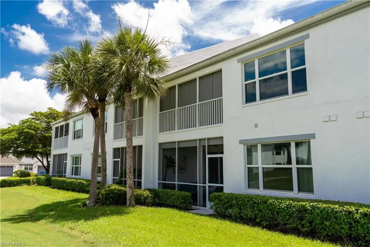 5923 Sand Wedge Ln 1906, Naples, Florida 34110