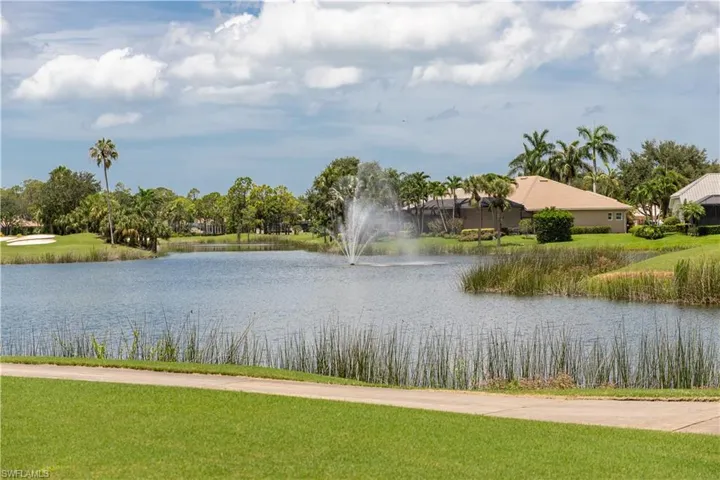 5923 Sand Wedge Ln 1906, Naples, Florida 34110