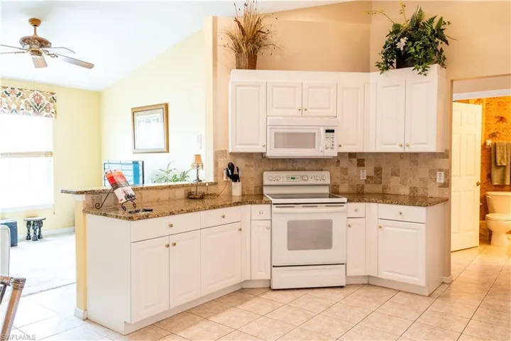 5923 Sand Wedge Ln 1906, Naples, Florida 34110