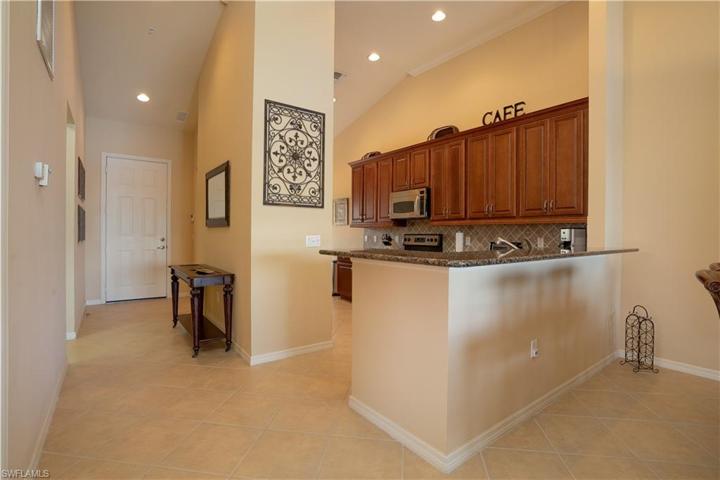 28400 Altessa WAY # 204, BONITA SPRINGS FL 34135