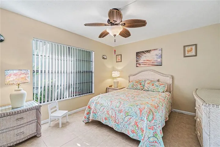 4622 Sw Santa Barbara Pl 111, Cape Coral, Florida 33914