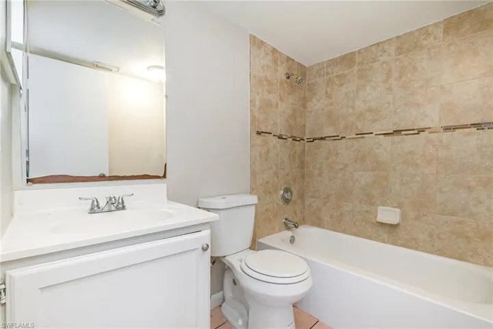 17395  Dumont  DR, Fort Myers, FL 33967