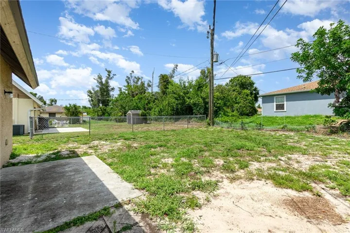 17395  Dumont  DR, Fort Myers, FL 33967