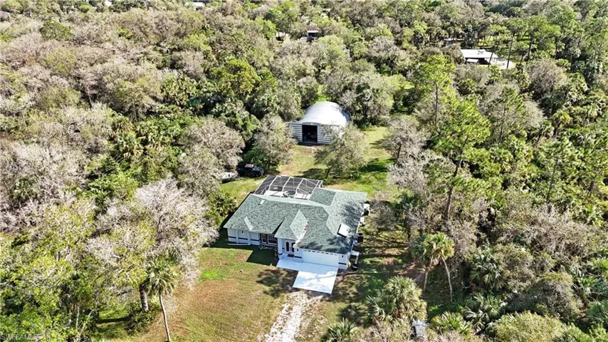 Drone / aerial view