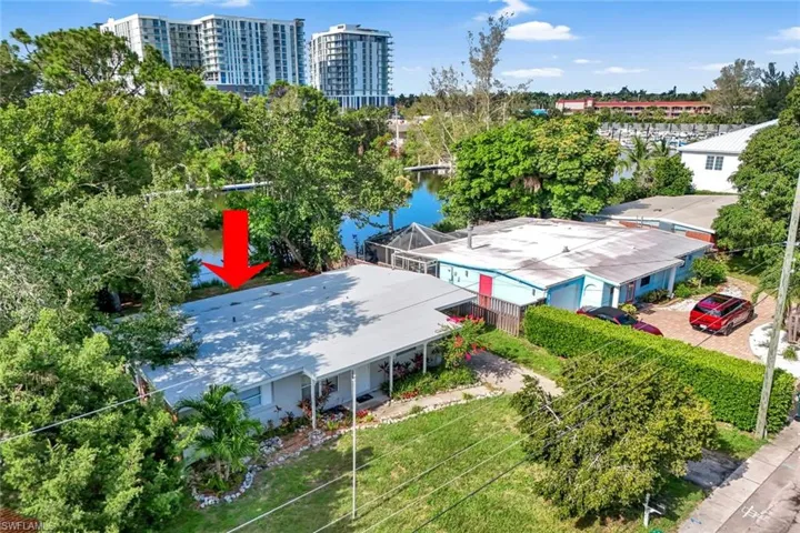2140 Harbor Ln, Naples, Florida 34104