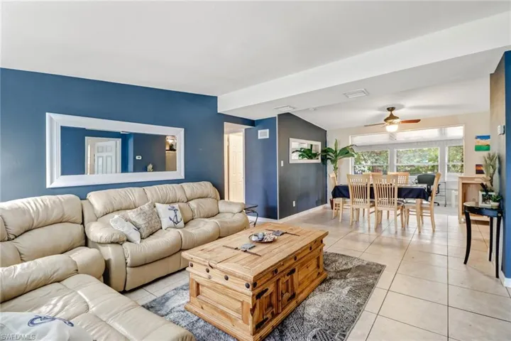 2140 Harbor Ln, Naples, Florida 34104