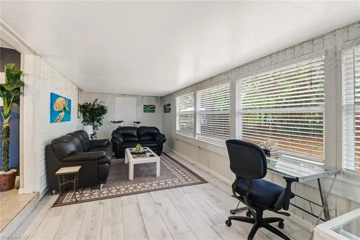 2140 Harbor Ln, Naples, Florida 34104