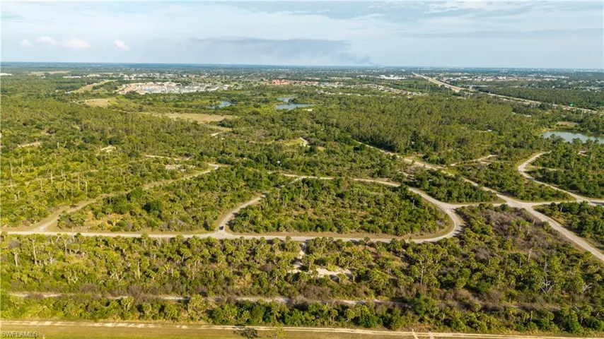 Punta Gorda Airport is approximately 13.4 miles away, while Southwest Florida International Airport is approximately 46.8 miles away, making travel & commuting exceptionally convenient.