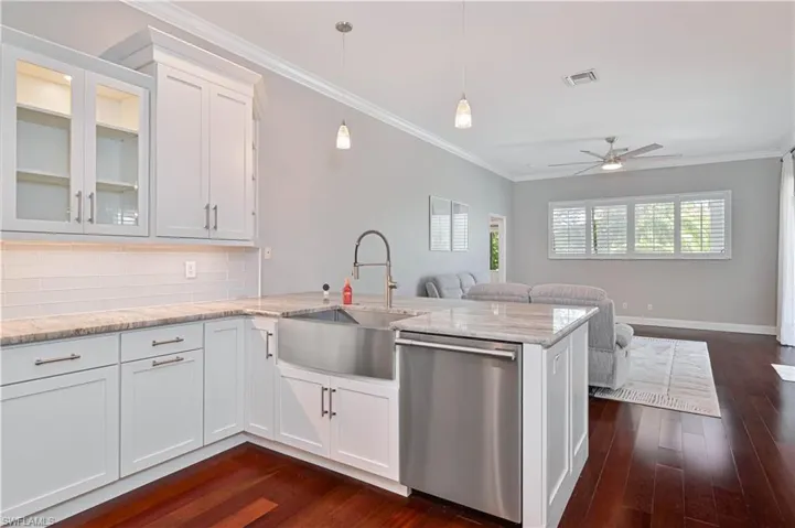 14111 Creek Ct, Fort Myers, Florida 33908