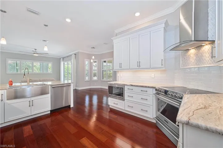 14111 Creek Ct, Fort Myers, Florida 33908