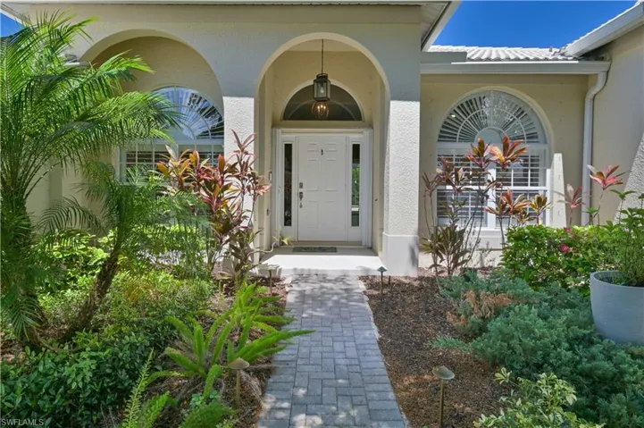 14111 Creek Ct, Fort Myers, Florida 33908