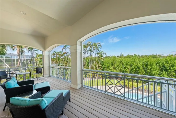 824 Birdie View Pt, Sanibel, Florida 33957