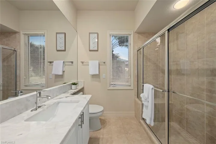824 Birdie View Pt, Sanibel, Florida 33957