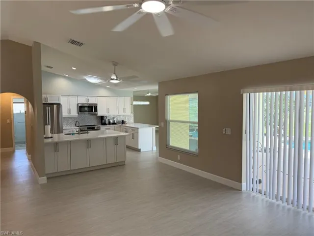 11574 Royal Tee Cir W, Cape Coral, Florida 33991