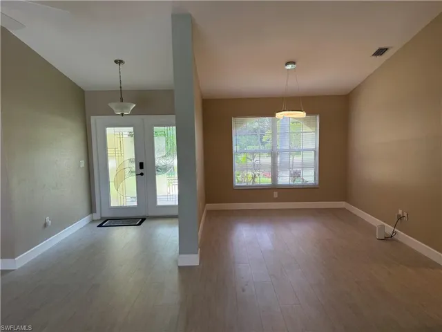 11574 Royal Tee Cir W, Cape Coral, Florida 33991