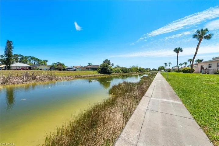 712 Joel Blvd, Lehigh Acres, Florida 33936