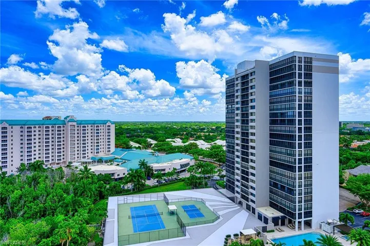 5550 Heron Point Dr 1503, Naples, Florida 34108