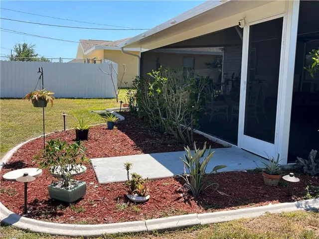 2949 SW 4th  AVE, Cape Coral, FL 33914