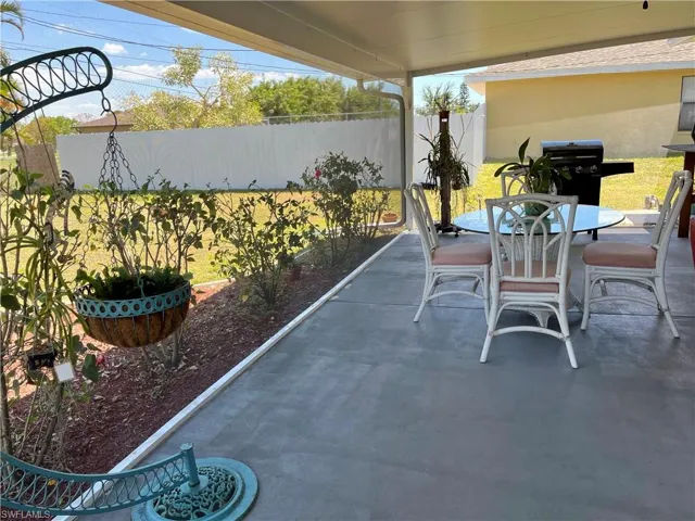 2949 SW 4th  AVE, Cape Coral, FL 33914