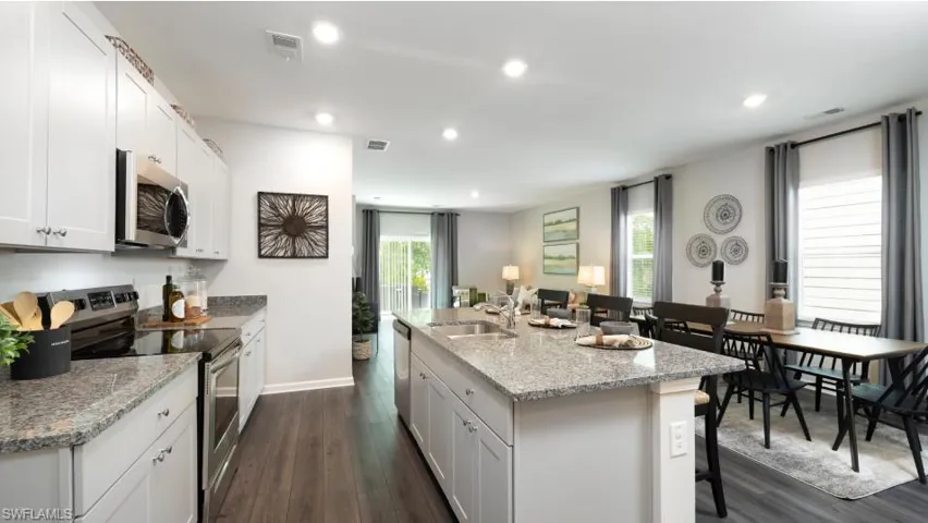 17527  Monte Isola  WAY, North Fort Myers, FL 33917