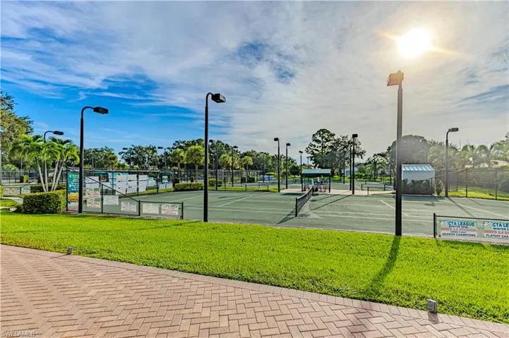 11811 Longshore Way E, Naples, Florida 34119