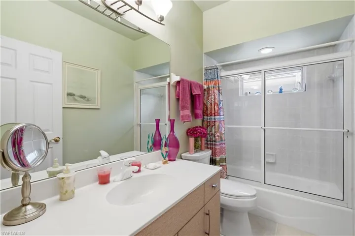 11811 Longshore Way E, Naples, Florida 34119