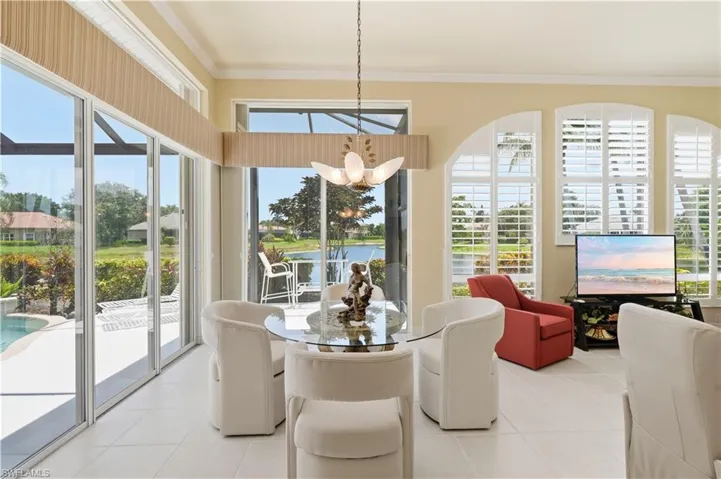 11811 Longshore Way E, Naples, Florida 34119