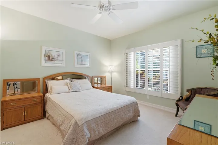 11811 Longshore Way E, Naples, Florida 34119