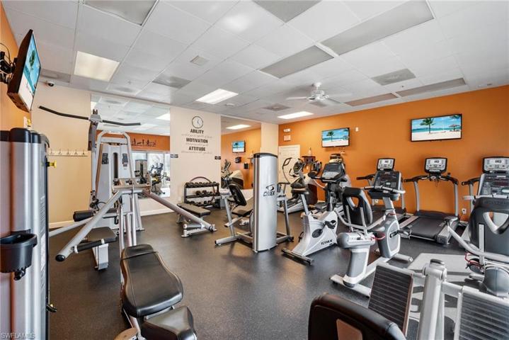 5265 Birmingham DR # 202, NAPLES FL 34110