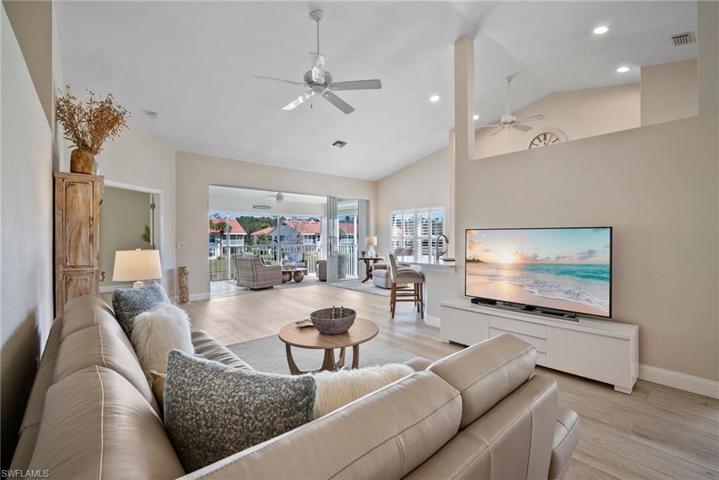 5265 Birmingham DR # 202, NAPLES FL 34110