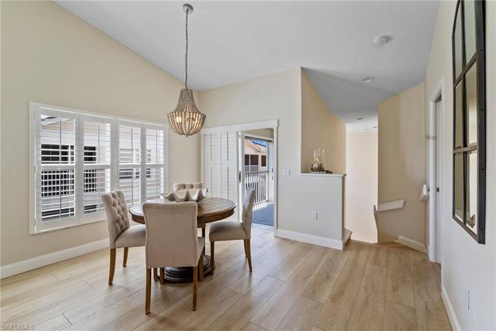 5265 Birmingham DR # 202, NAPLES FL 34110