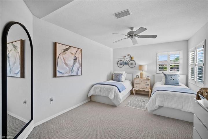 5265 Birmingham DR # 202, NAPLES FL 34110