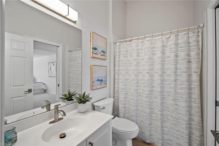5265 Birmingham DR # 202, NAPLES FL 34110