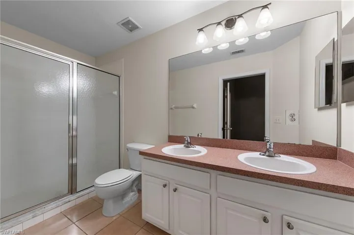 10032 Poppy Hill Dr, Fort Myers, Florida 33966